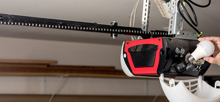 automatic garage door opener repair in Bonadelle Ranchos-Madera Ranchos