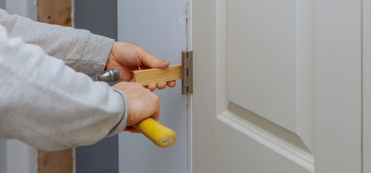 fiberglass entry door repair in Bonadelle Ranchos-Madera Ranchos